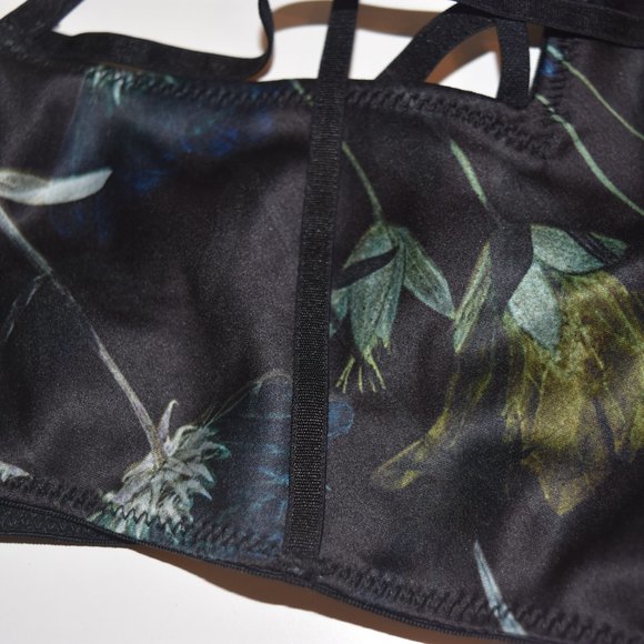 Peak & Beau Bra and Panty Set 34A/US 8 (Small fit) - Picture 7 of 9